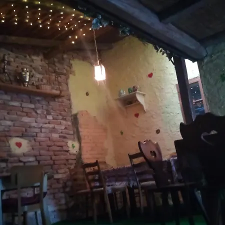 Dum S Cajovnou A Kavarnou Mimoň